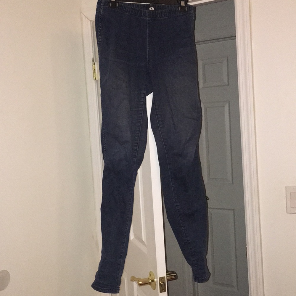 H&M blue stretchy skinny jeans